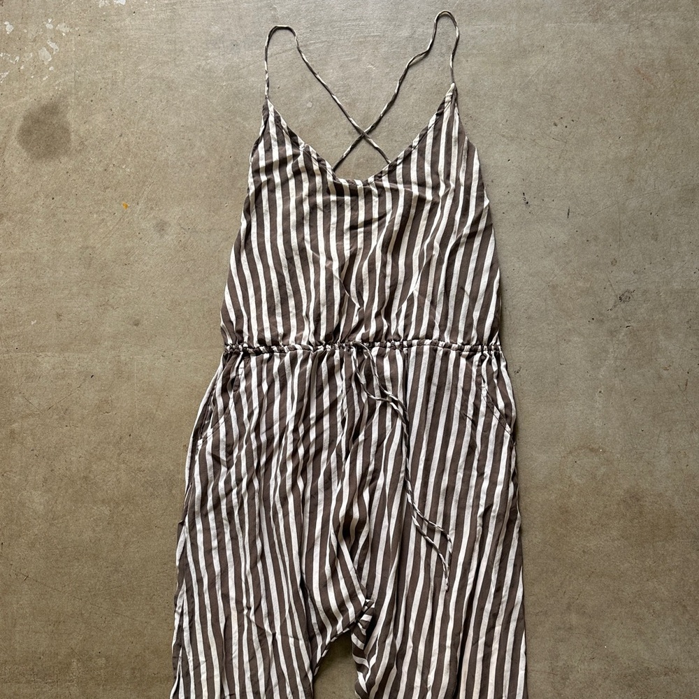 Acacia - Striped Jumpsuit in brown and cream striped - Picture 3 of 6